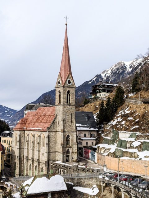 bergblick-appartements-bad-gastein-winter-preimskirche